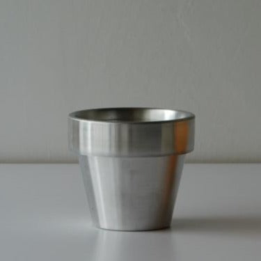 one pots（ワンポッツ）/受け皿のいらない植木鉢